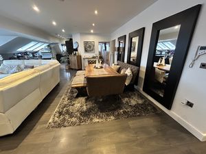 Photo 12- click for photo gallery